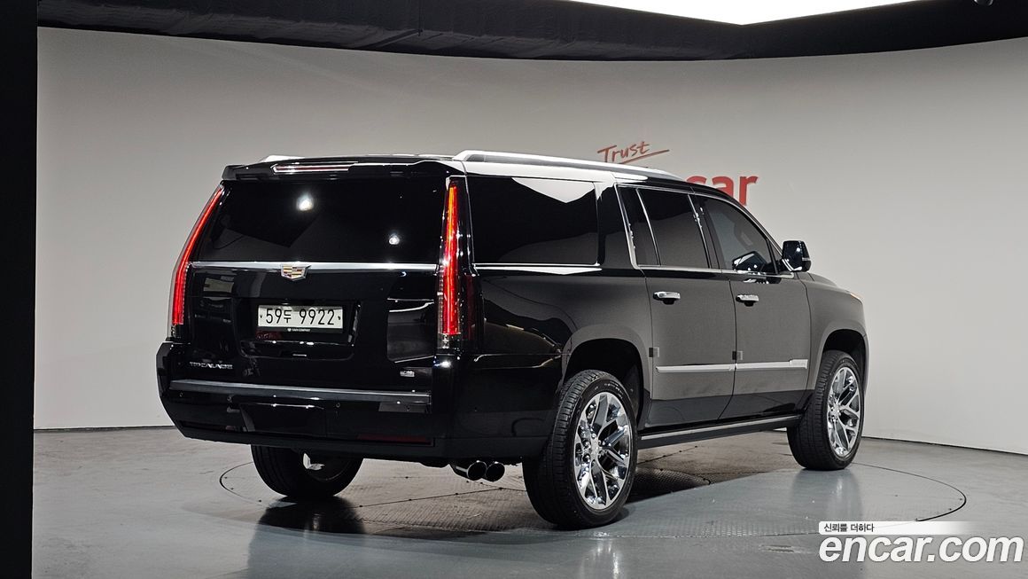 Cadillac Escalade 2018