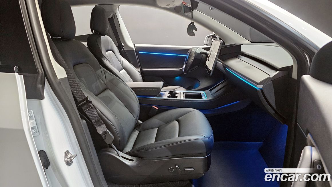 Tesla Model Y 2021