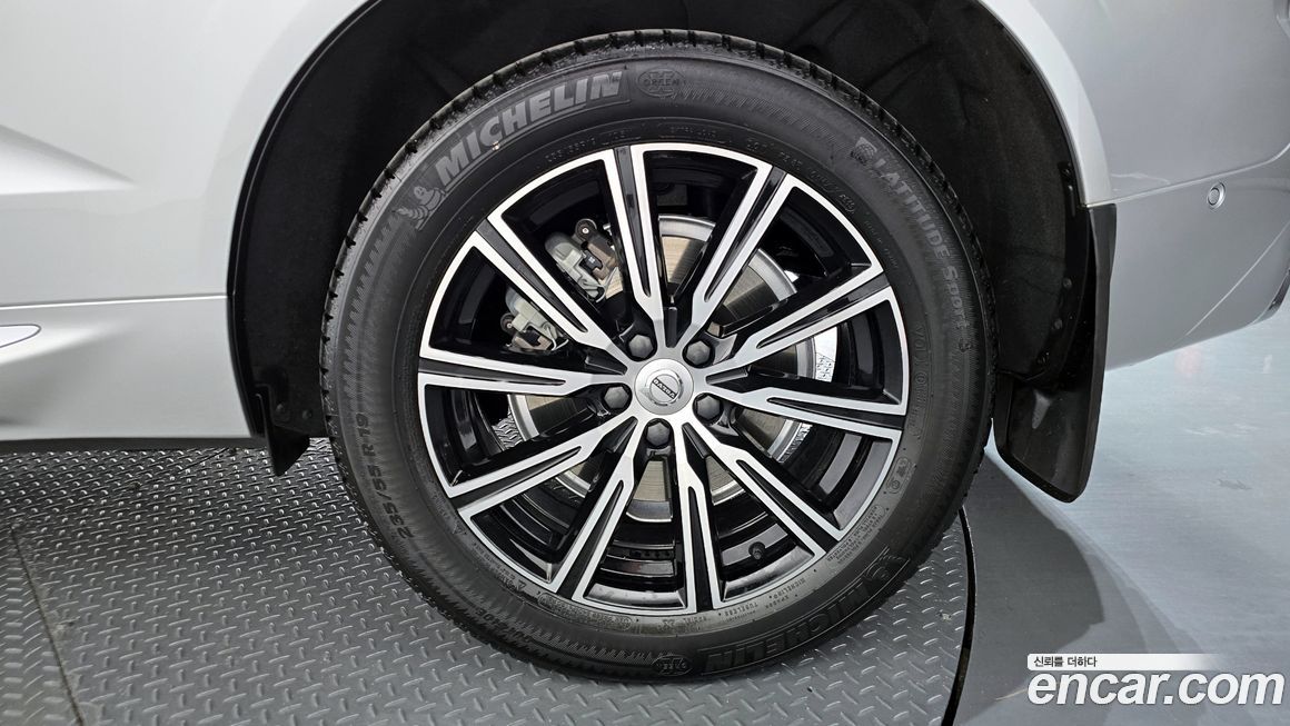 Volvo XC60 2020