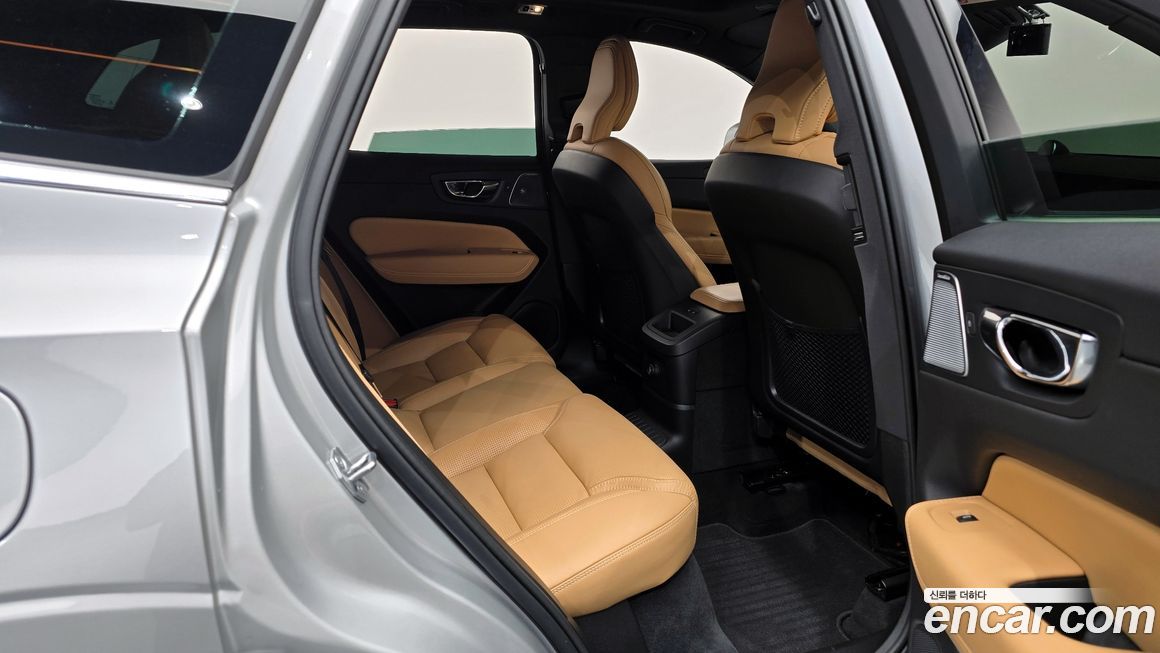 Volvo XC60 2020