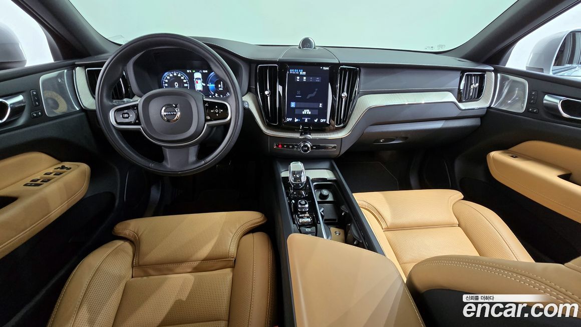 Volvo XC60 2020