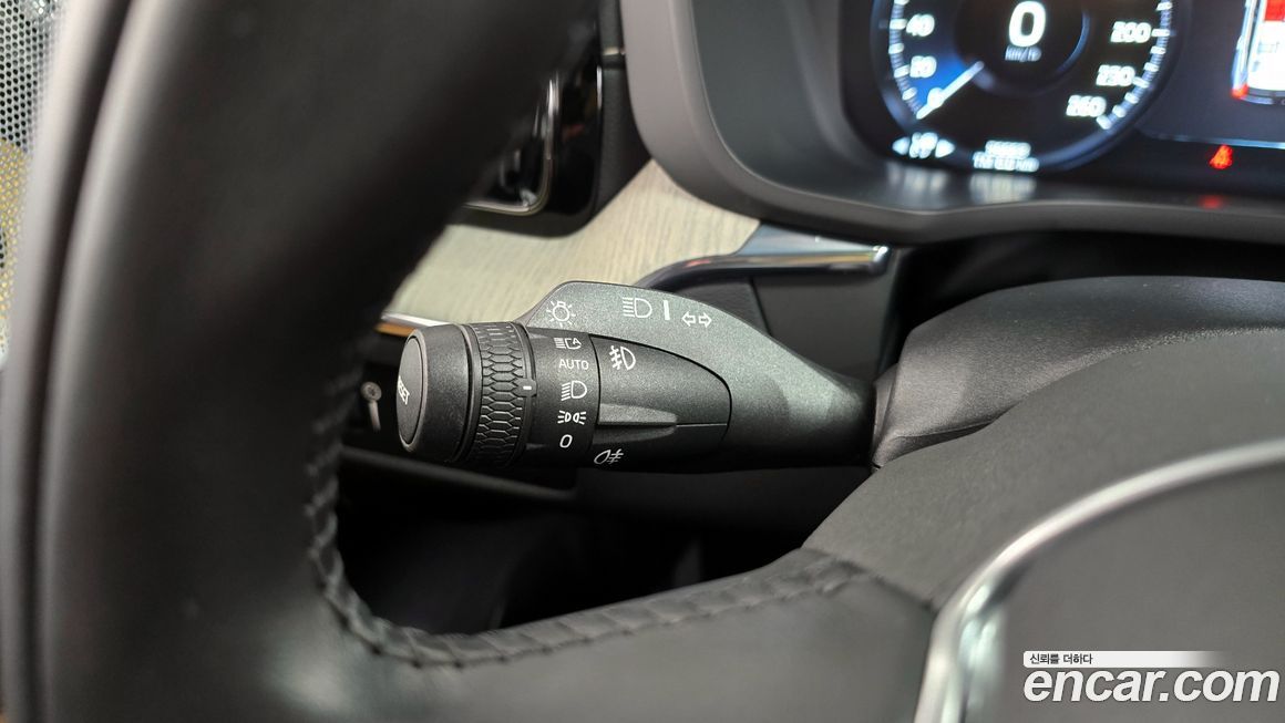 Volvo XC60 2020