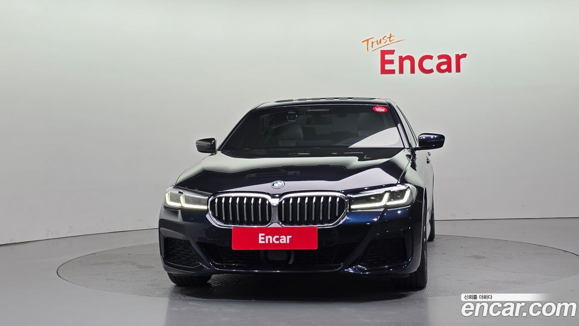 BMW 5-Series 2021