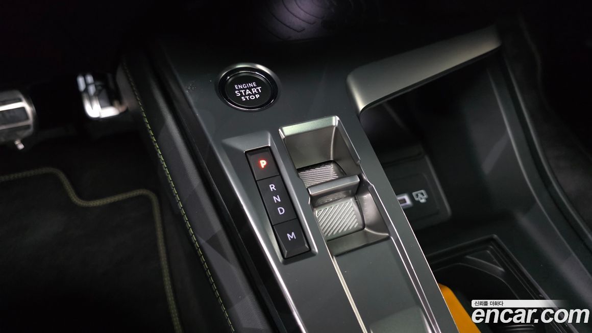 Peugeot 408 2023