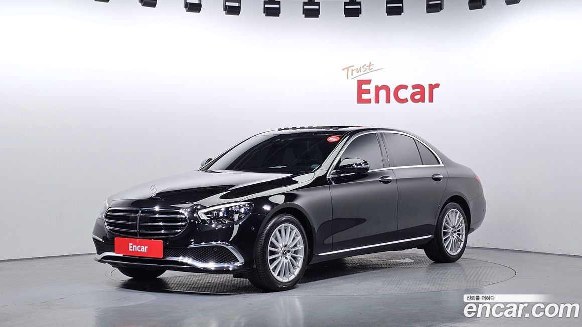 Mercedes-Benz E-Class 2021