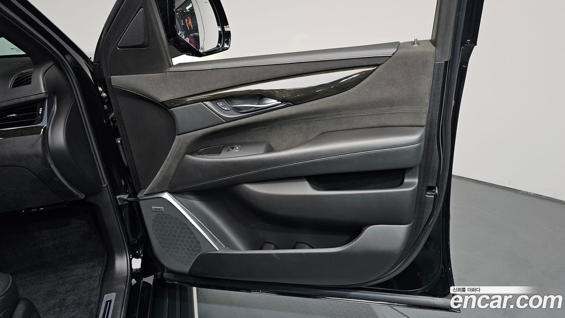 Cadillac Escalade 2018