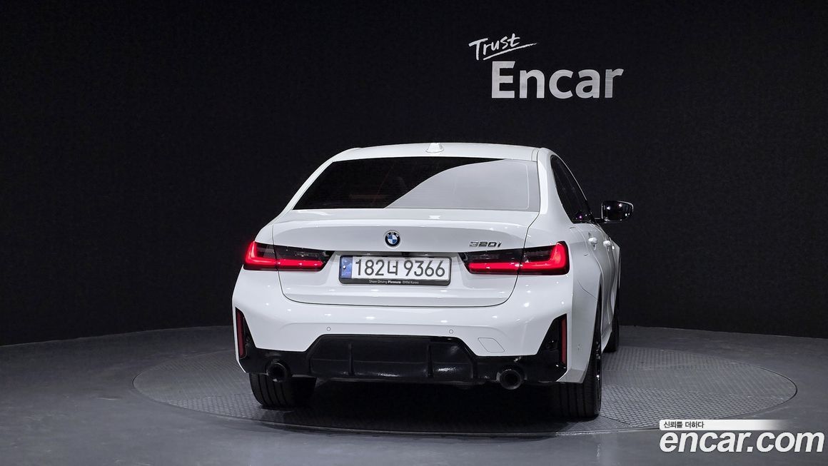 BMW 3-Series 2024