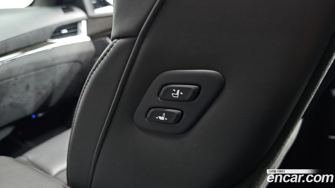 Cadillac Escalade 2018