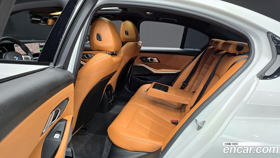 BMW 3-Series 2024