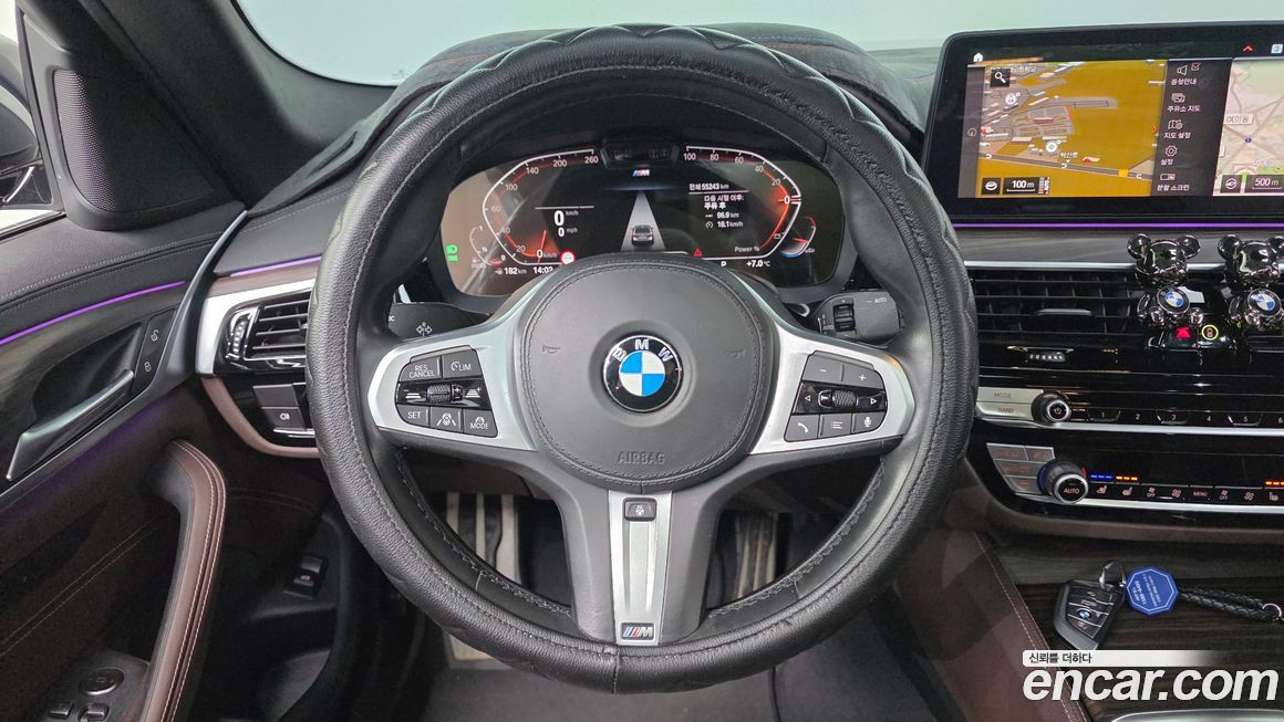 BMW 5-Series 2021