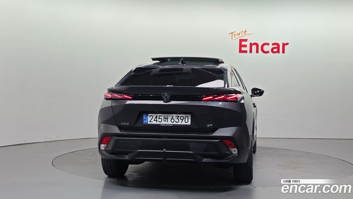 Peugeot 408 2023