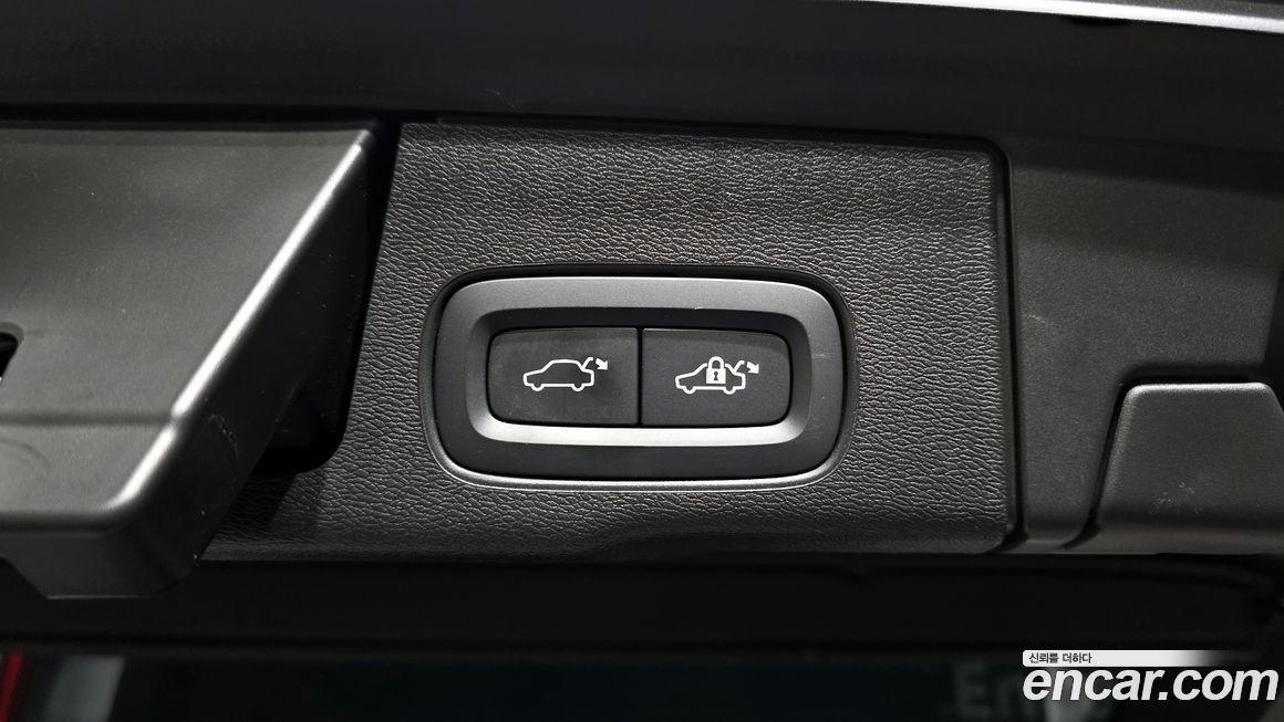 Volvo XC60 2024