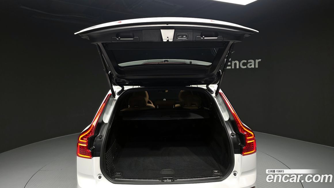 Volvo XC60 2024