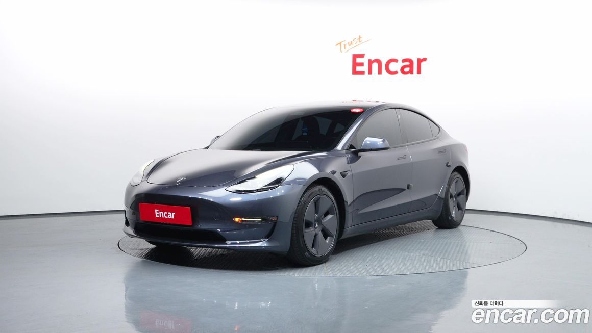 Tesla Model 3 2021
