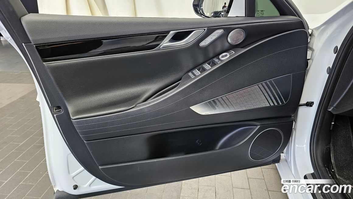 Genesis G80 2021