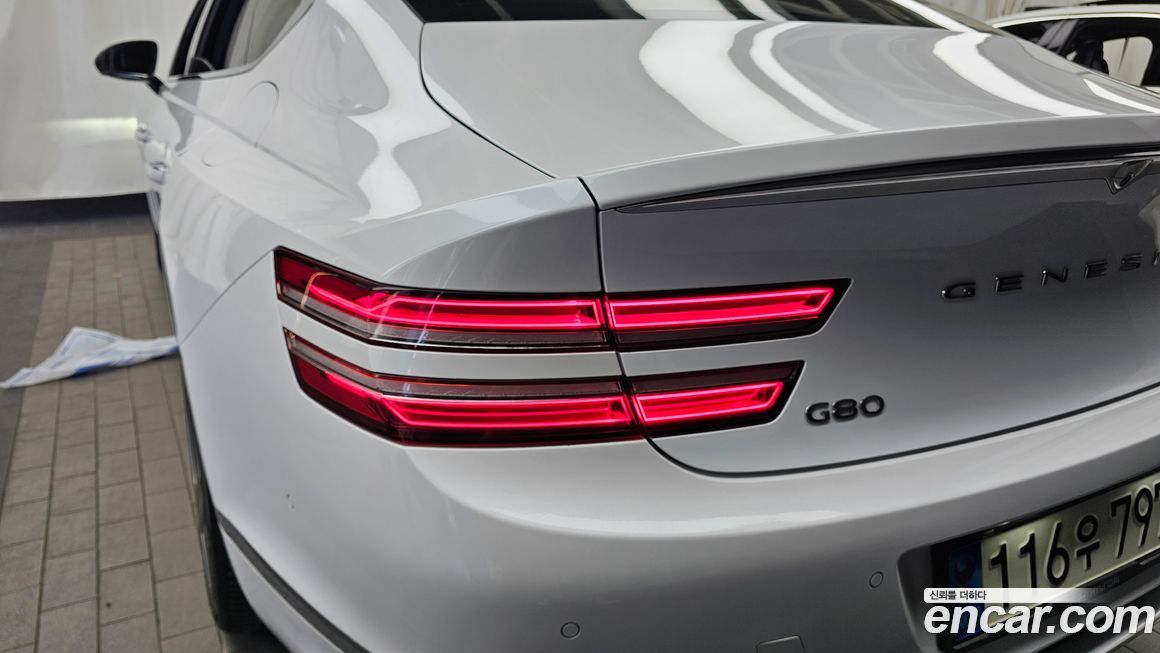 Genesis G80 2021