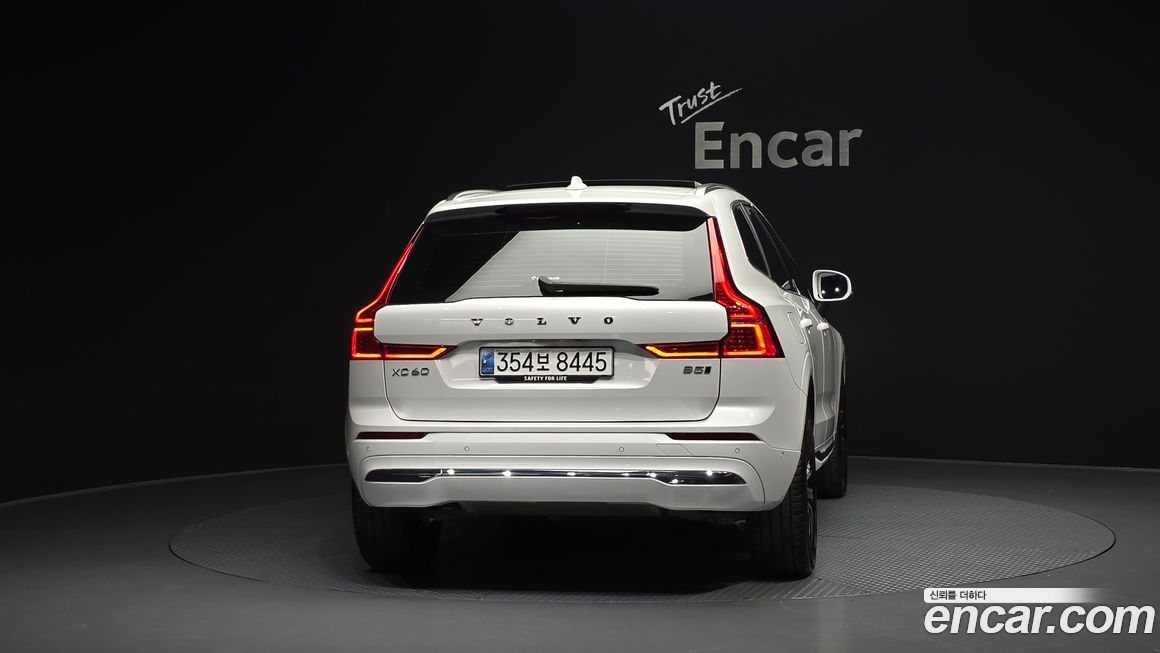 Volvo XC60 2024