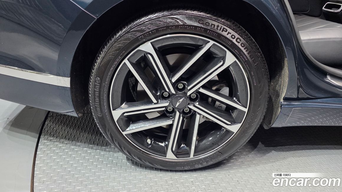 Genesis G80 2025