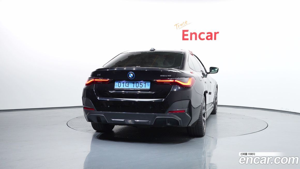 BMW i4 2024