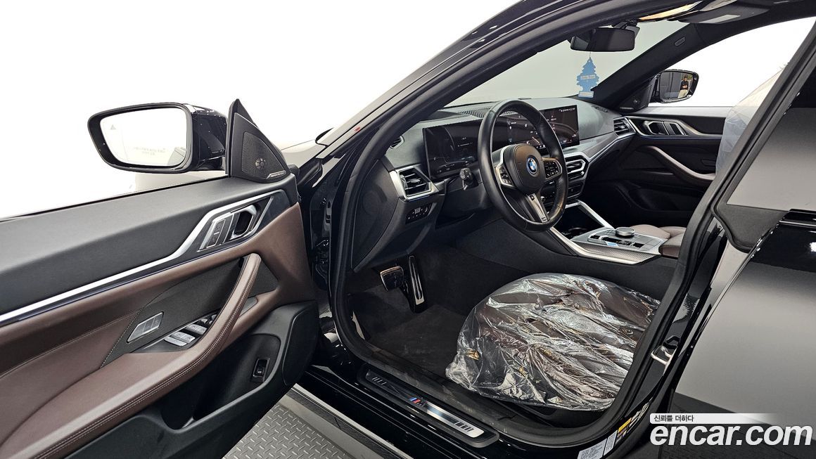 BMW i4 2024