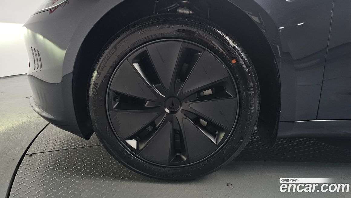 Tesla Model 3 2026