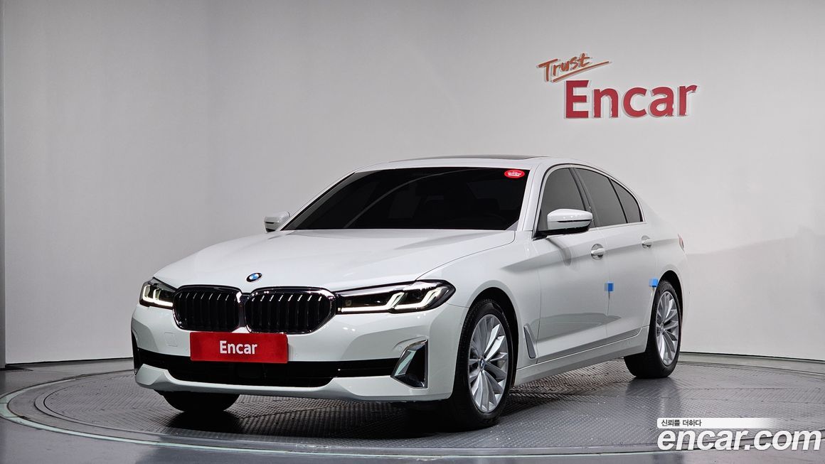 BMW 5-Series 2021