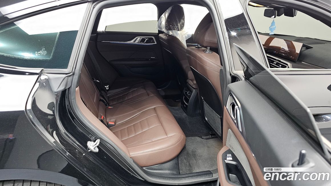 BMW i4 2024