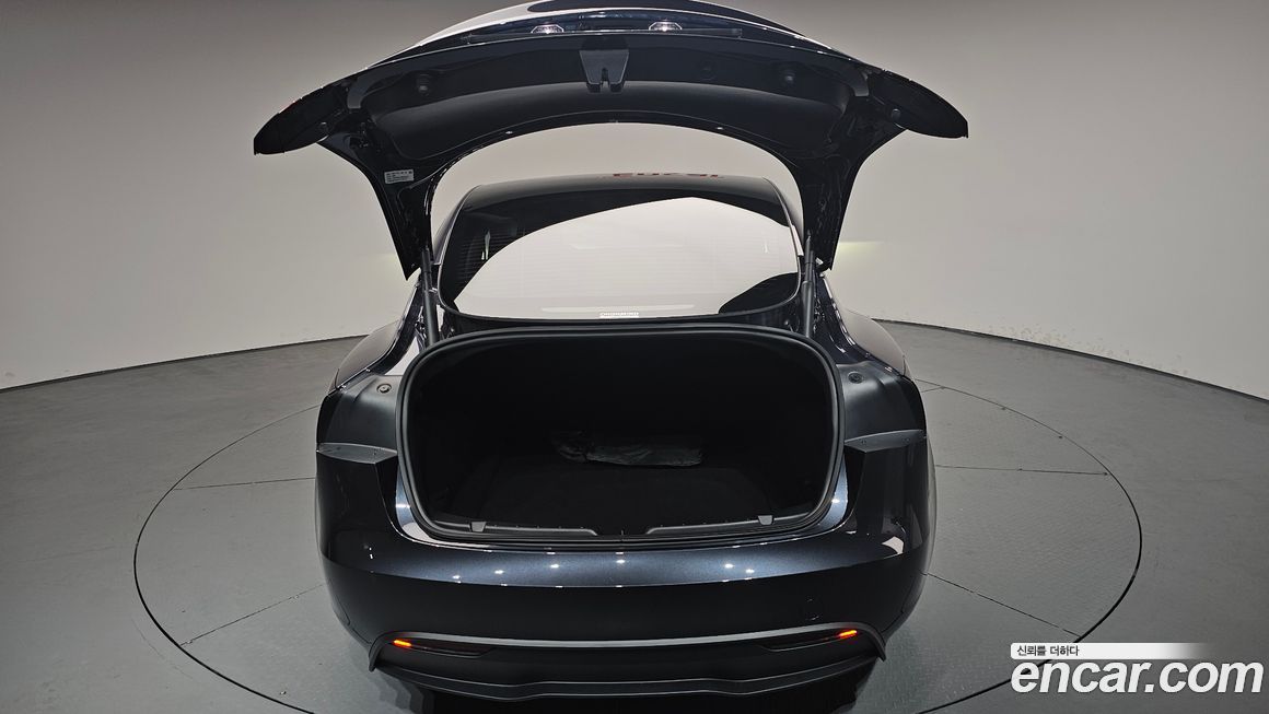 Tesla Model 3 2026