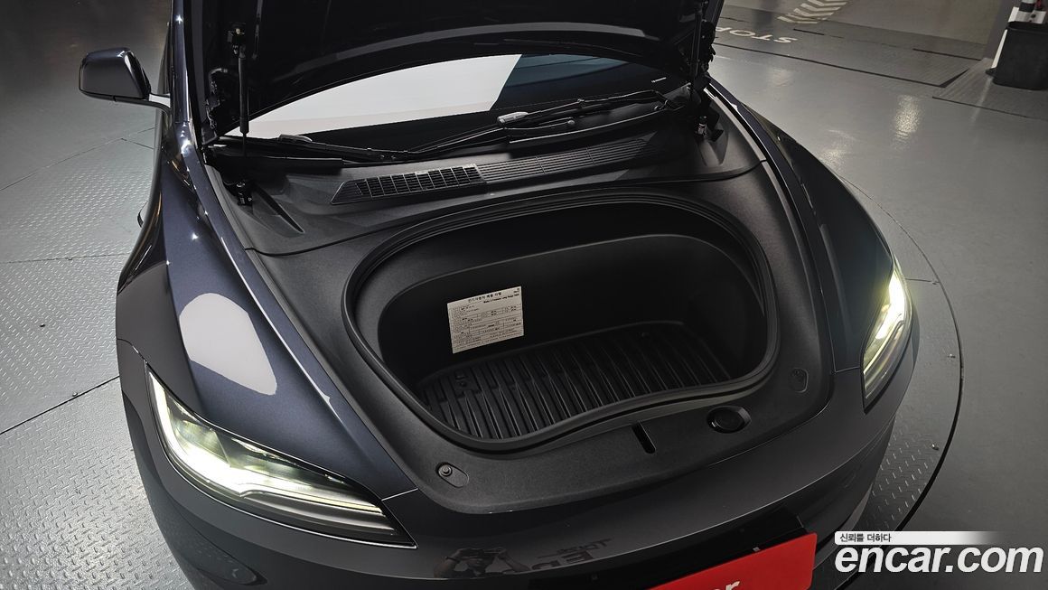 Tesla Model 3 2026