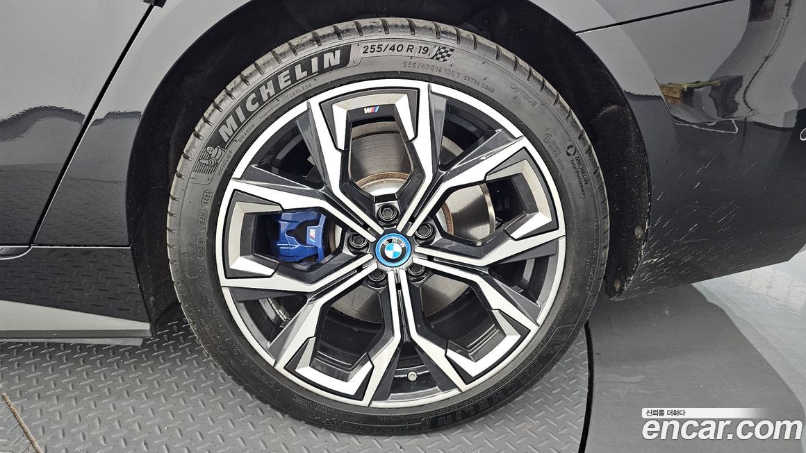 BMW i4 2024