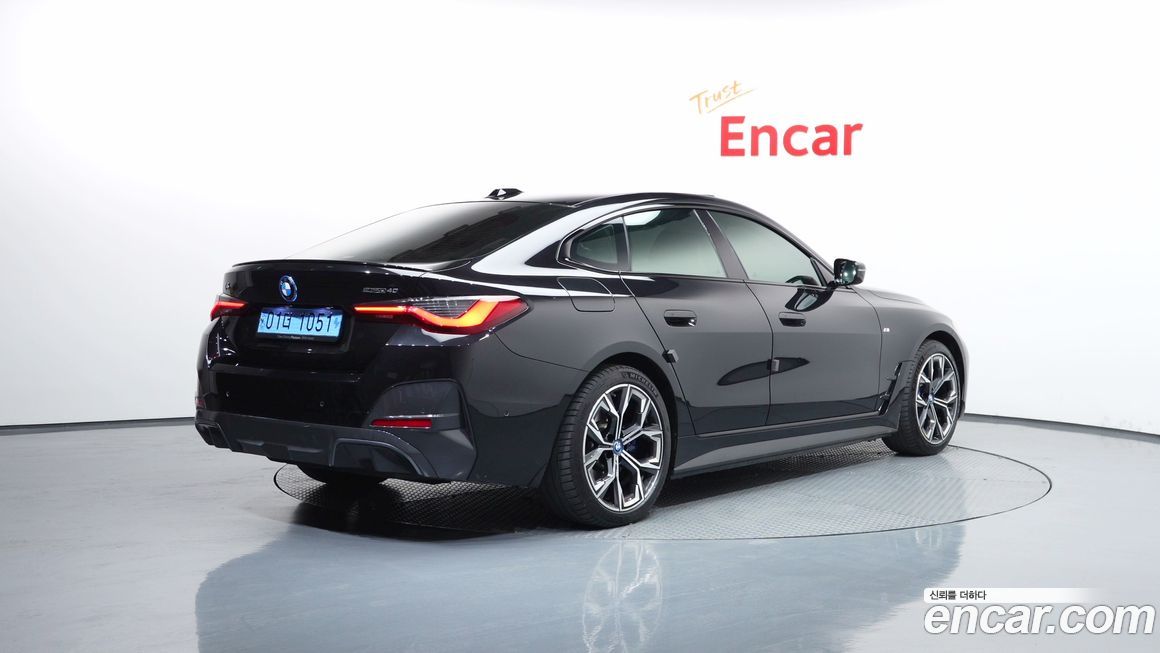 BMW i4 2024
