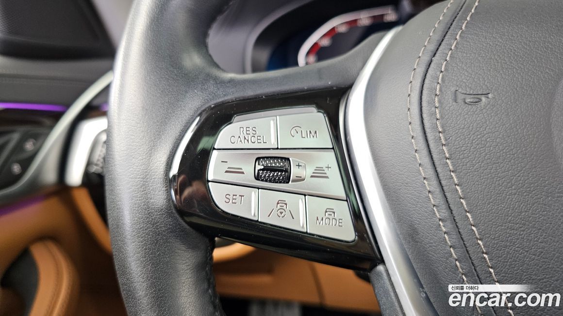 BMW 5-Series 2021