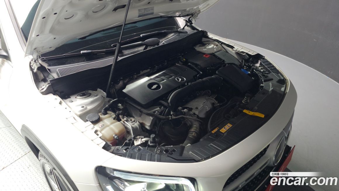 Mercedes-Benz GLB-Class 2022