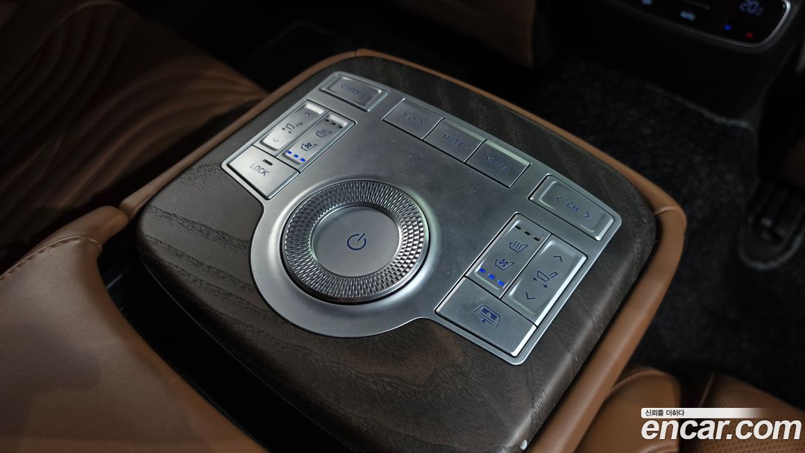 Genesis G80 2021