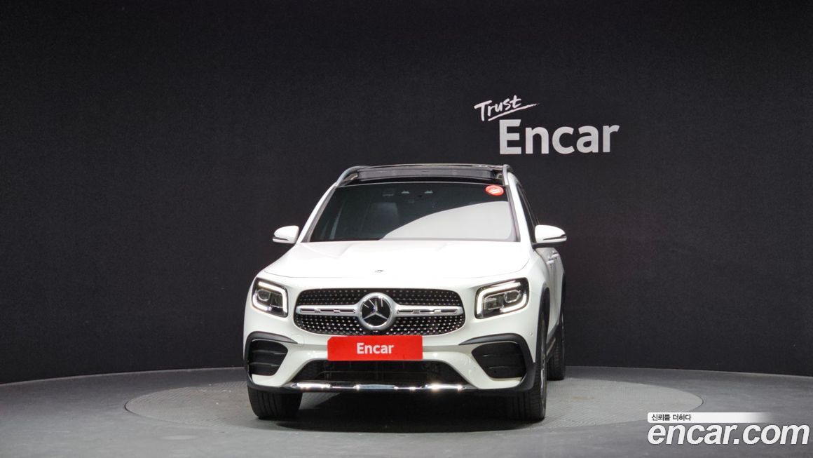 Mercedes-Benz GLB-Class 2022