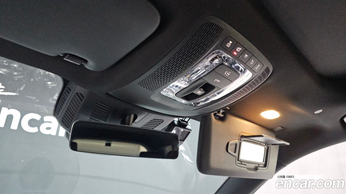 Mercedes-Benz GLB-Class 2022