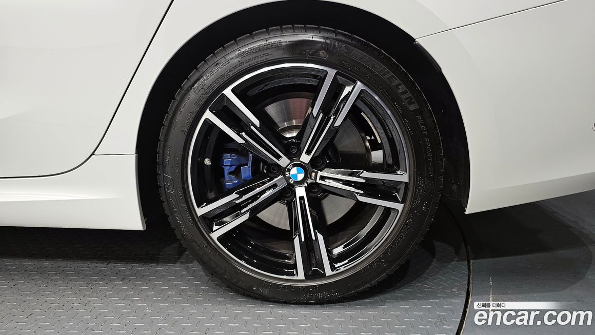 BMW 3-Series 2025
