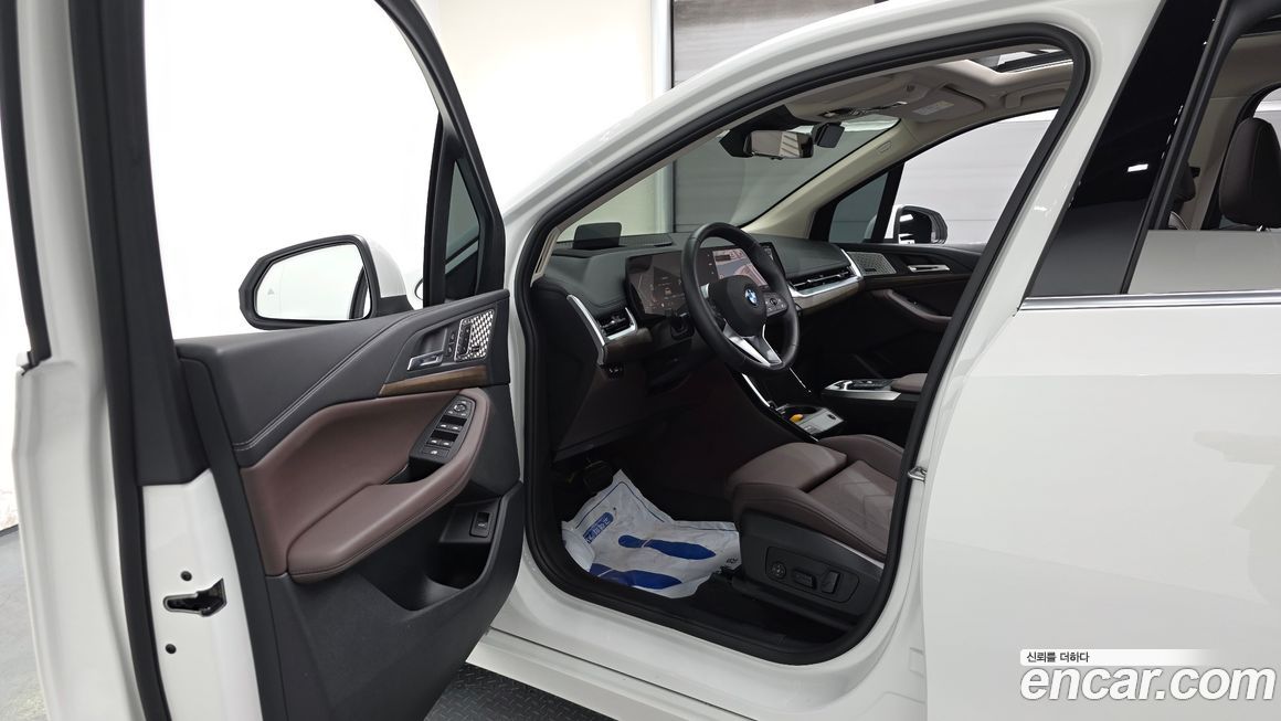 BMW 2-Series 2025