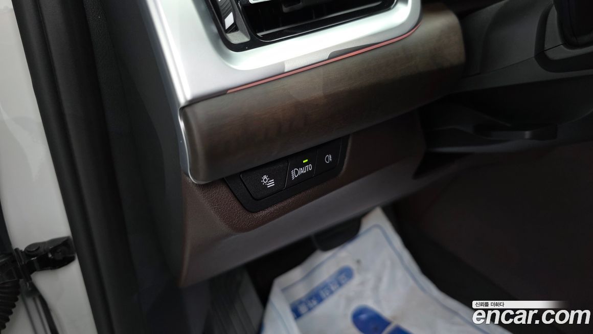 BMW 2-Series 2025