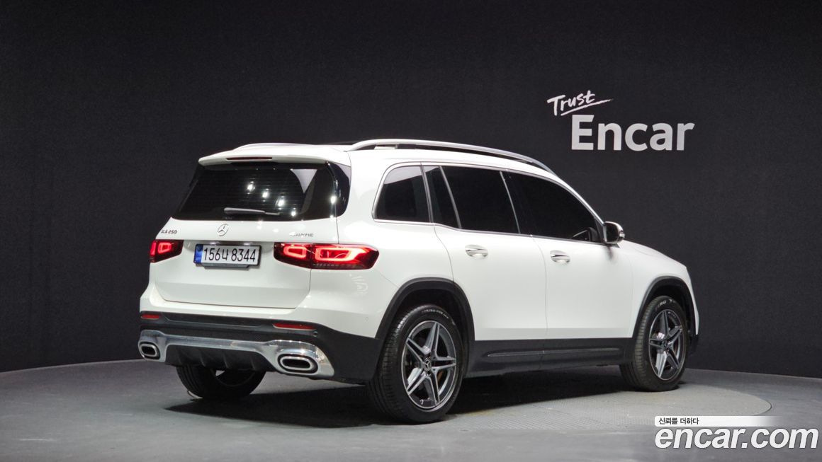 Mercedes-Benz GLB-Class 2022