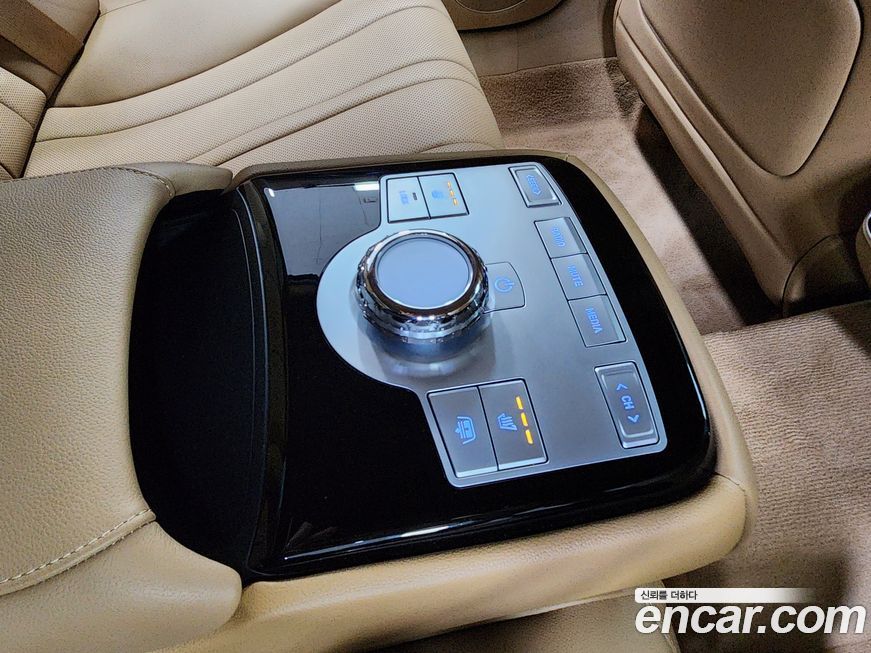 Genesis G80 2025