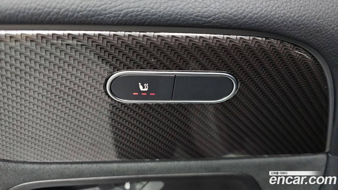 Mercedes-Benz GLB-Class 2022