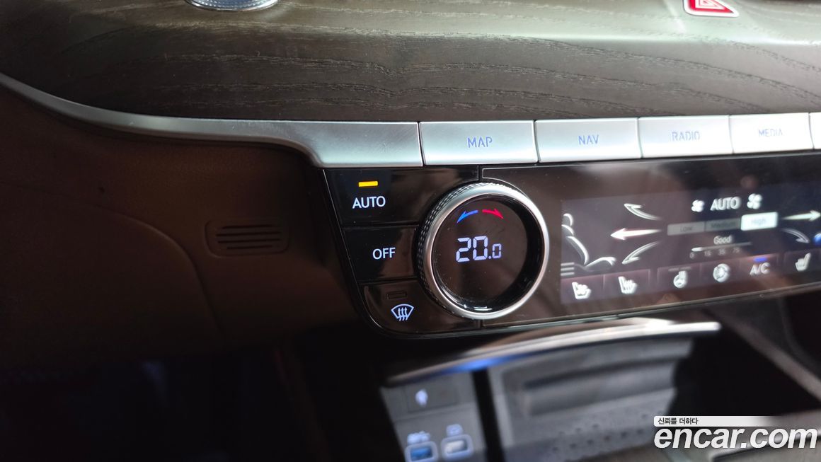 Genesis G80 2021