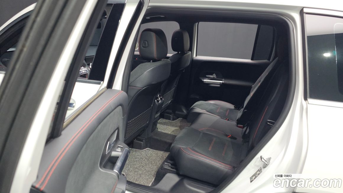 Mercedes-Benz GLB-Class 2022