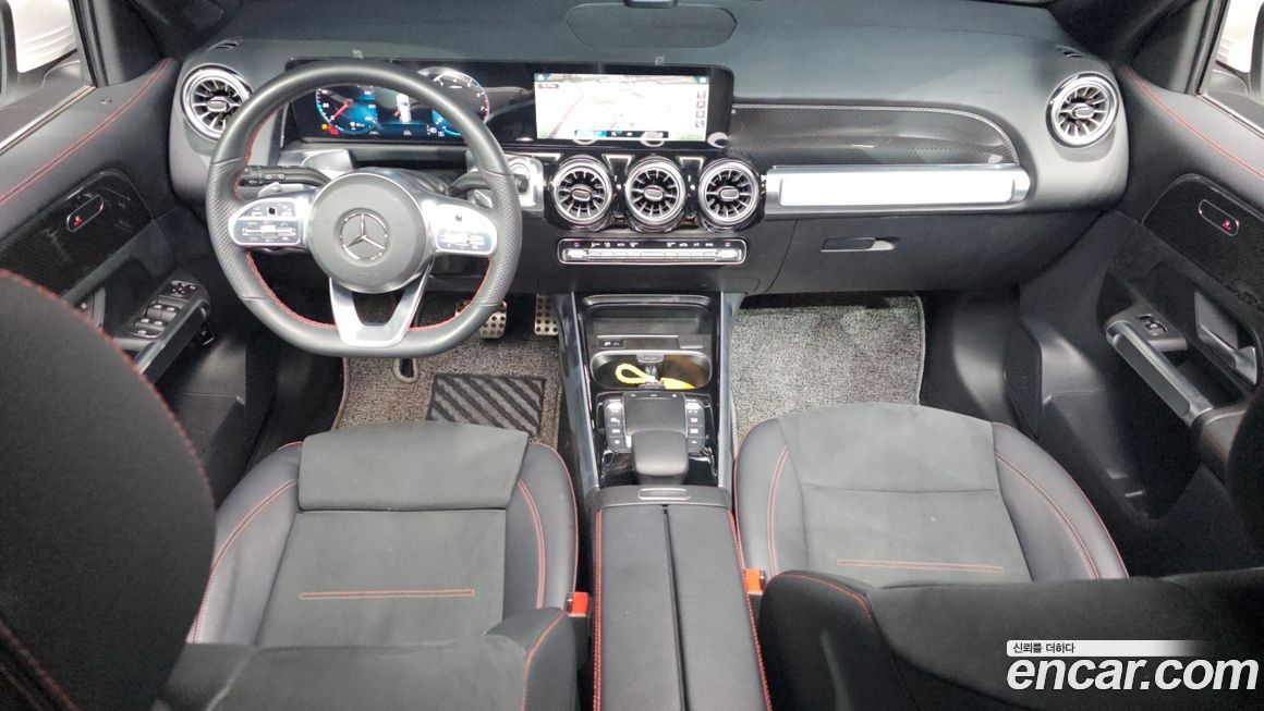 Mercedes-Benz GLB-Class 2022
