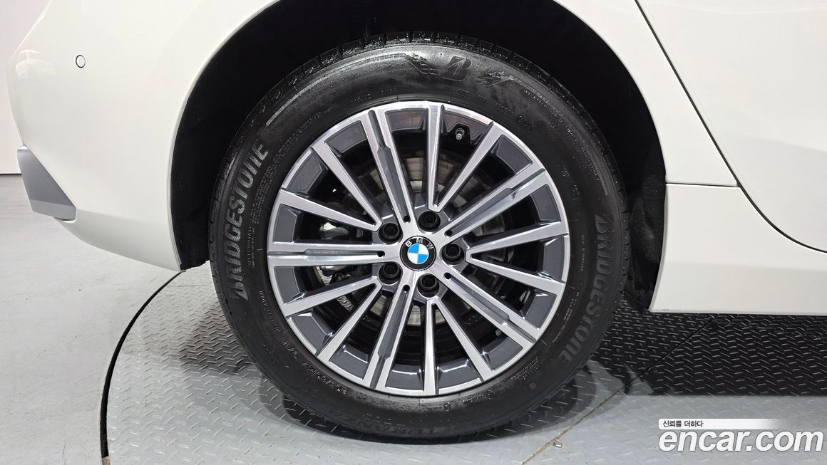BMW 2-Series 2025