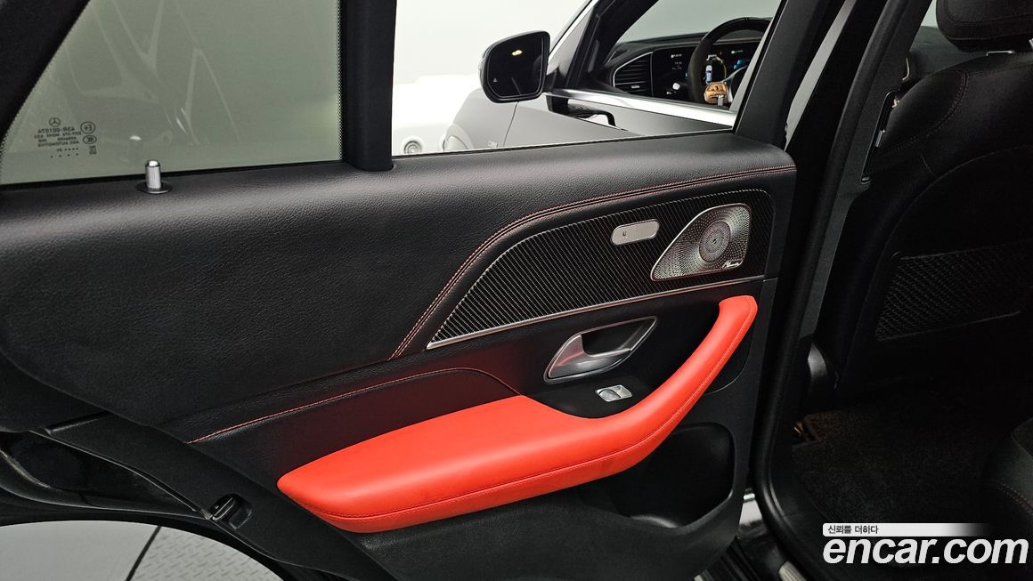 Mercedes-Benz GLE-Class 2021