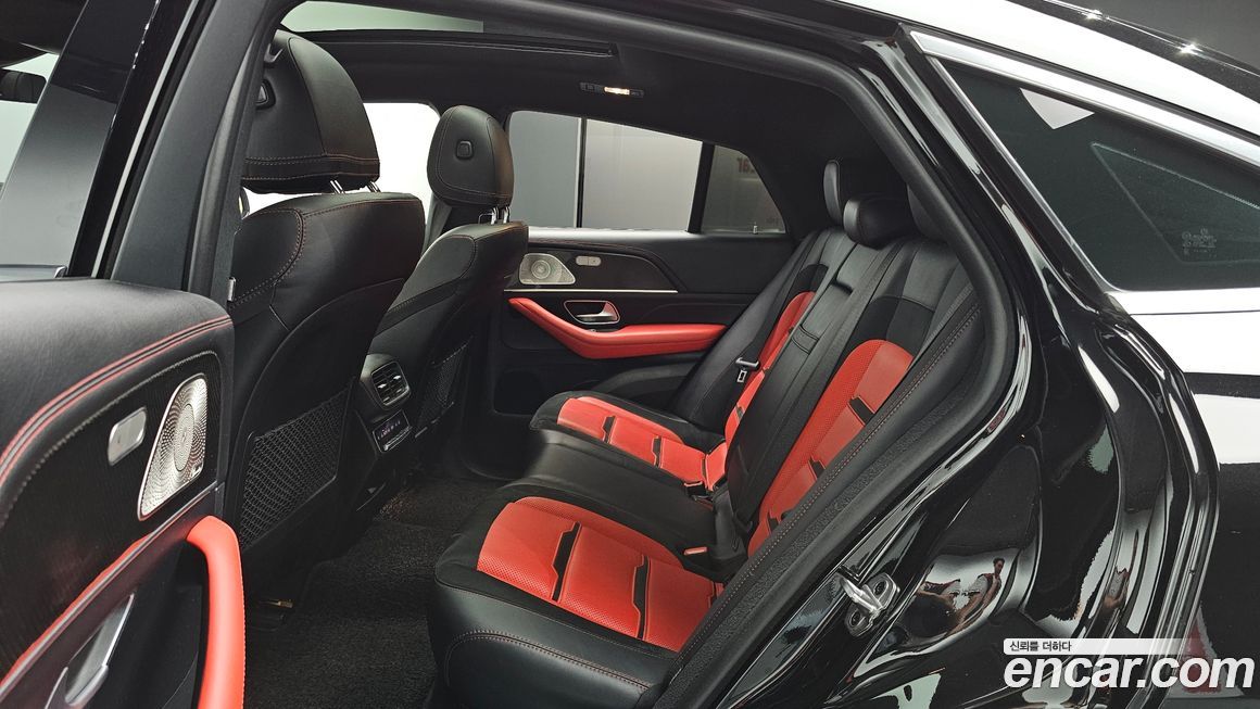Mercedes-Benz GLE-Class 2021