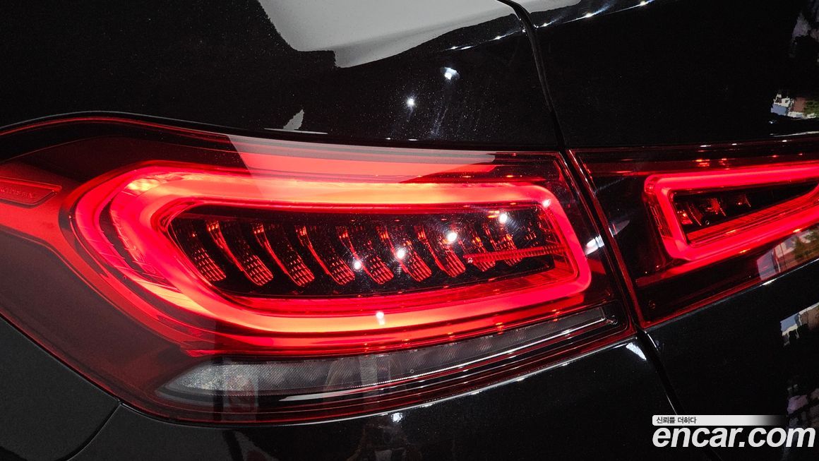 Mercedes-Benz GLE-Class 2021