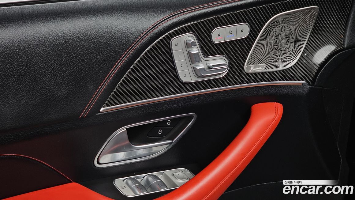 Mercedes-Benz GLE-Class 2021